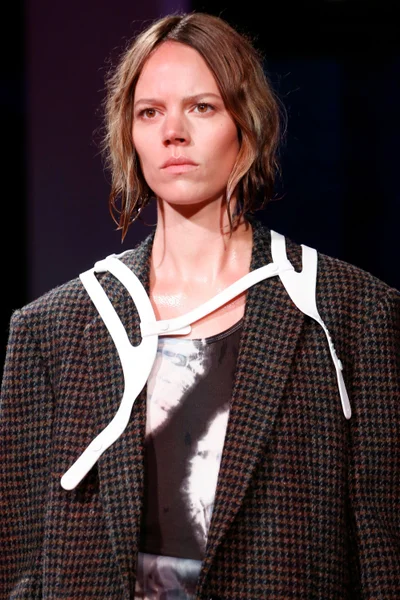 Look 6